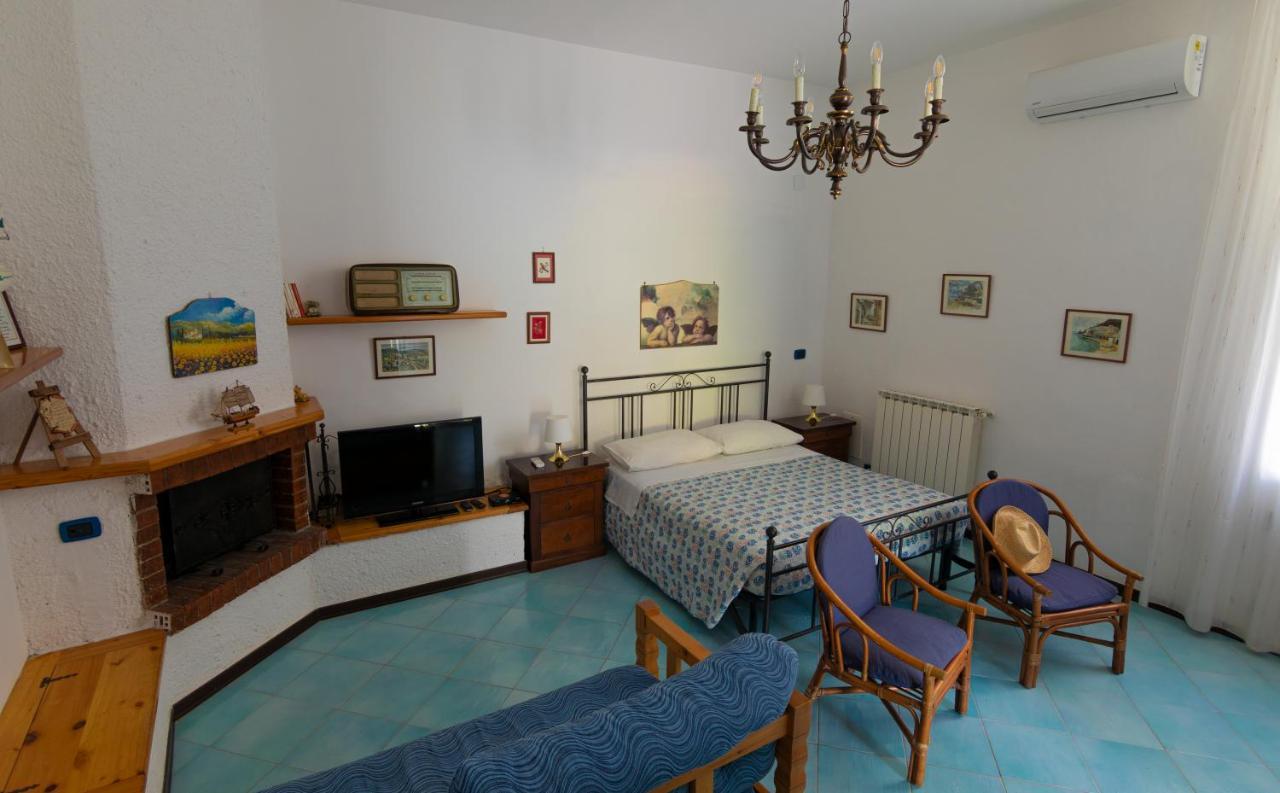 Ponza Holiday Homes - Santa Maria 외부 사진